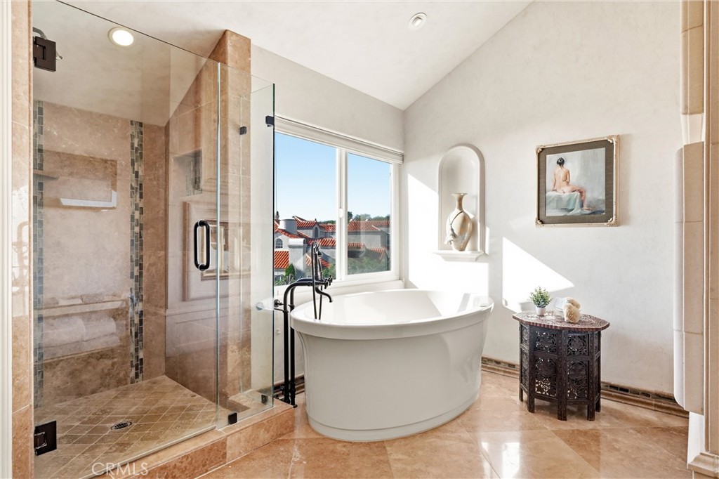 15 Nice Property Photo 36