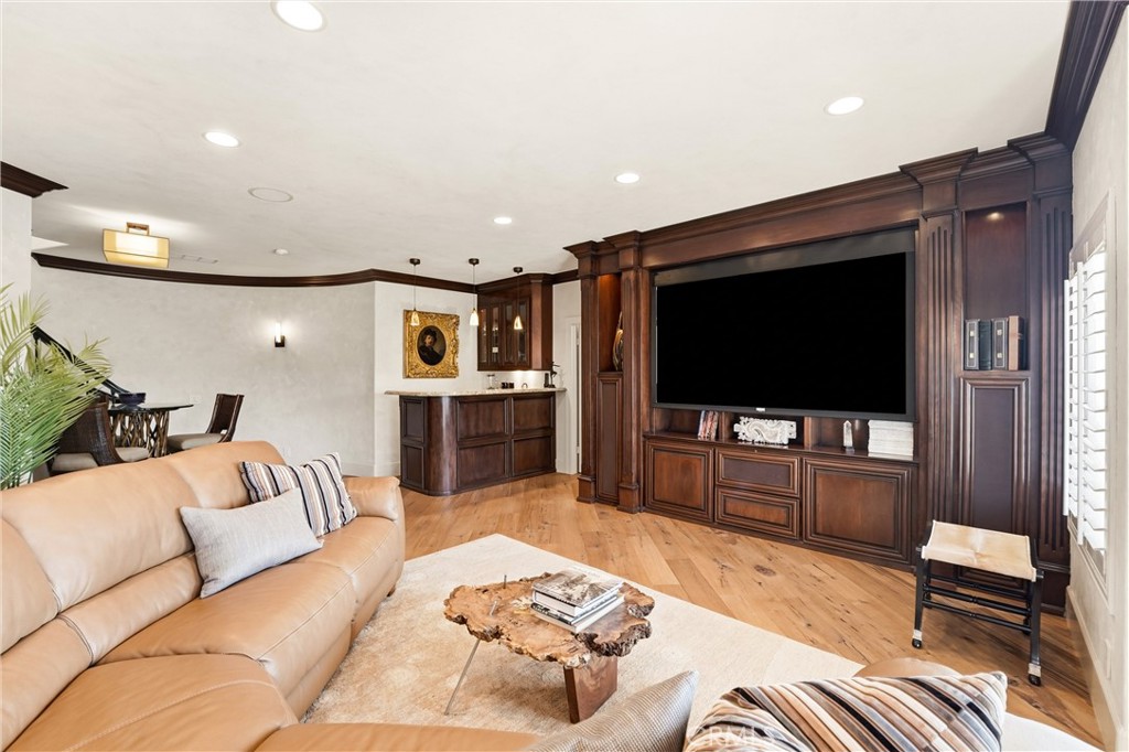 15 Nice Property Photo 40