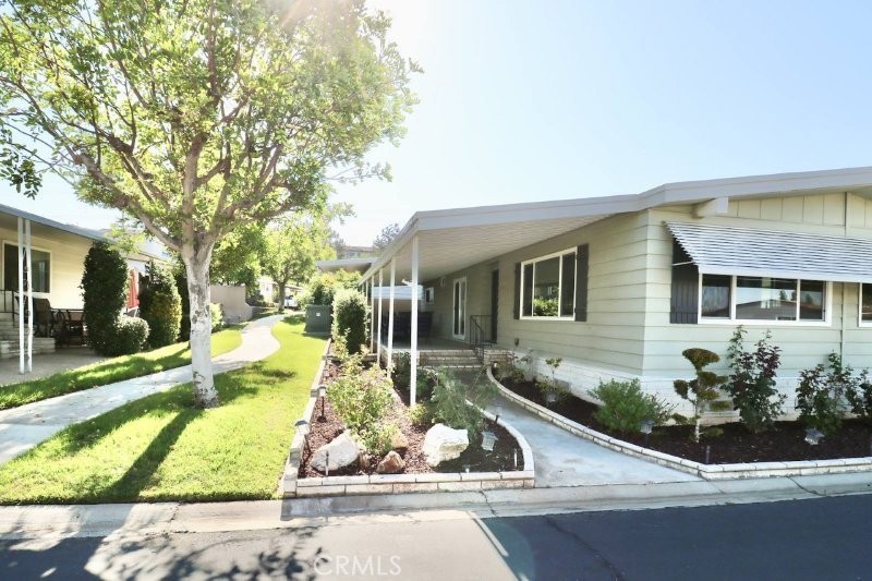 3756 Lake Crest Drive 61 Property Photo 4