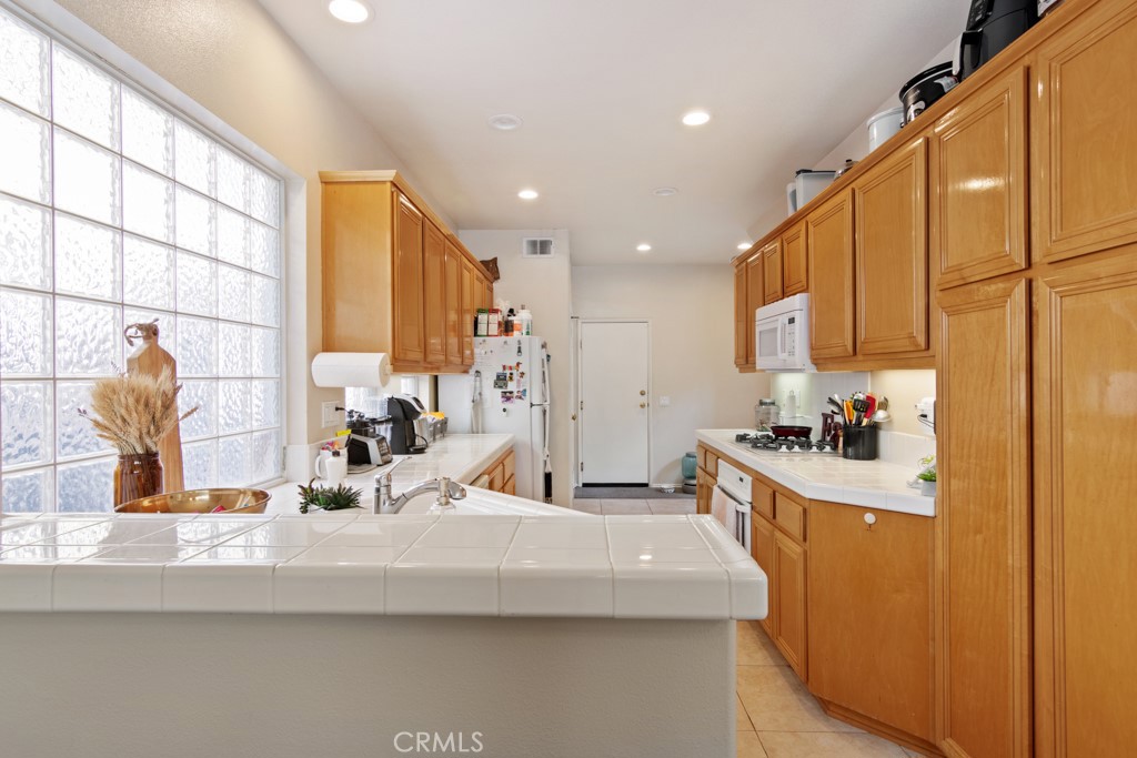 30 Altezza Property Photo 10