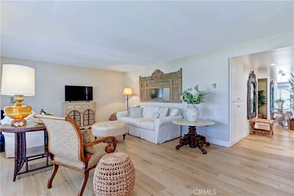 860 Ronda Mendoza O Property Photo 7