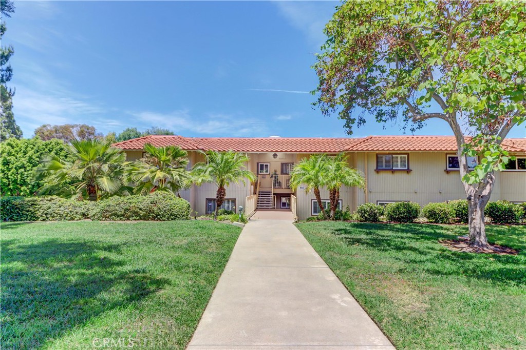 860 Ronda Mendoza O Property Photo 33
