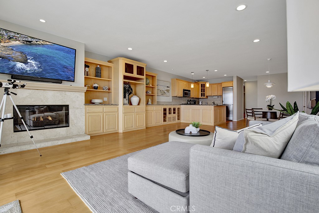708 Cliff Drive Property Photo 15