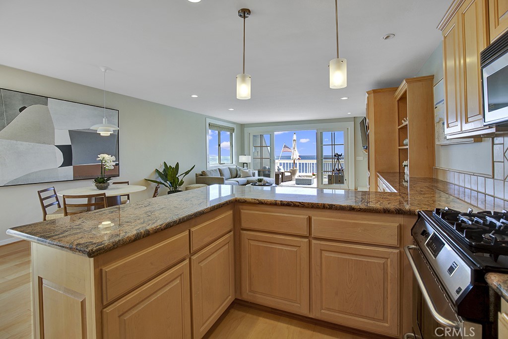 708 Cliff Drive Property Photo 20
