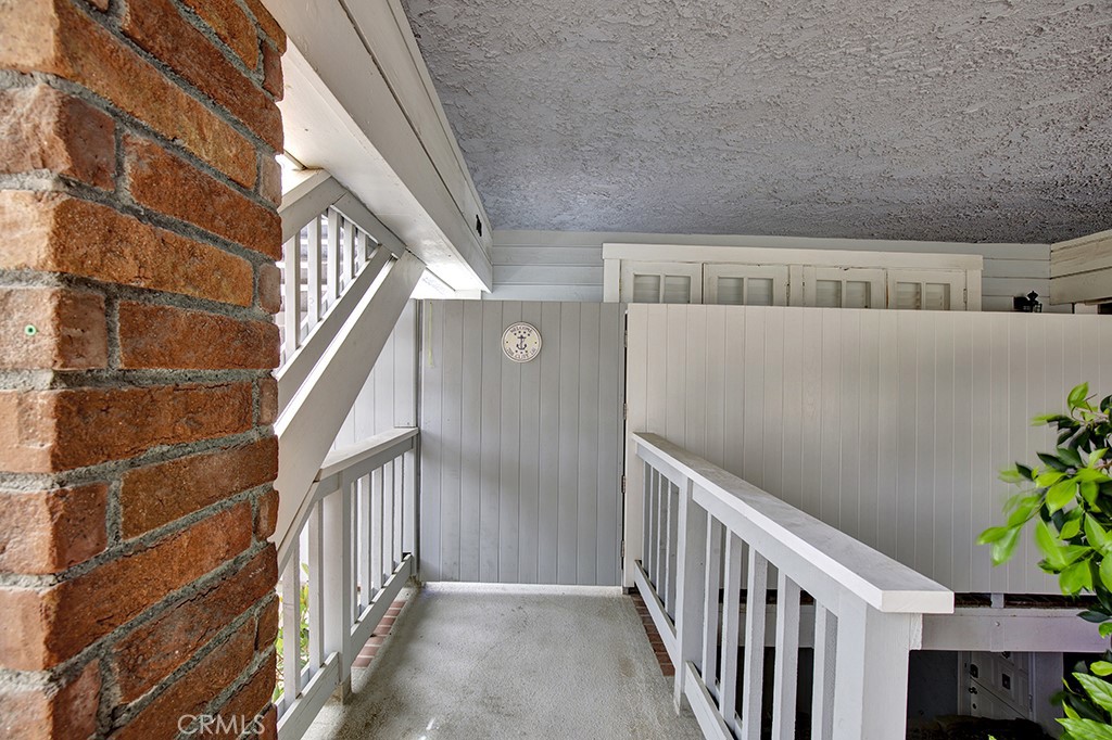 708 Cliff Drive Property Photo 28
