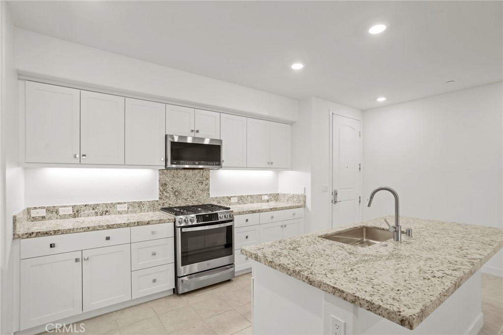 1867 S Union Street 67 Property Photo 4