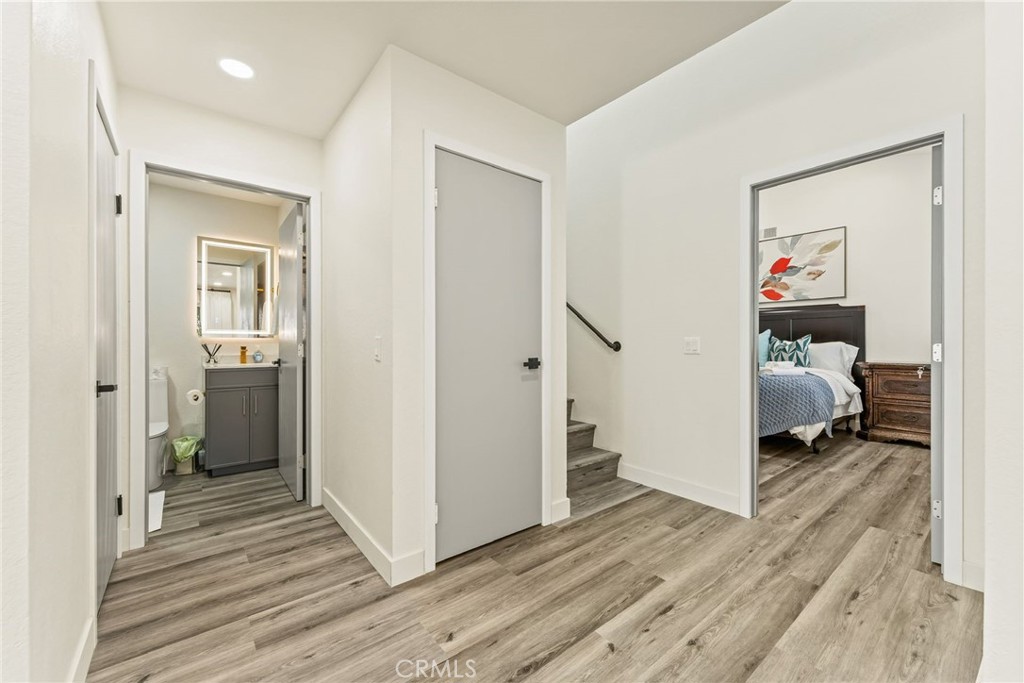 9 Southampton Property Photo 30