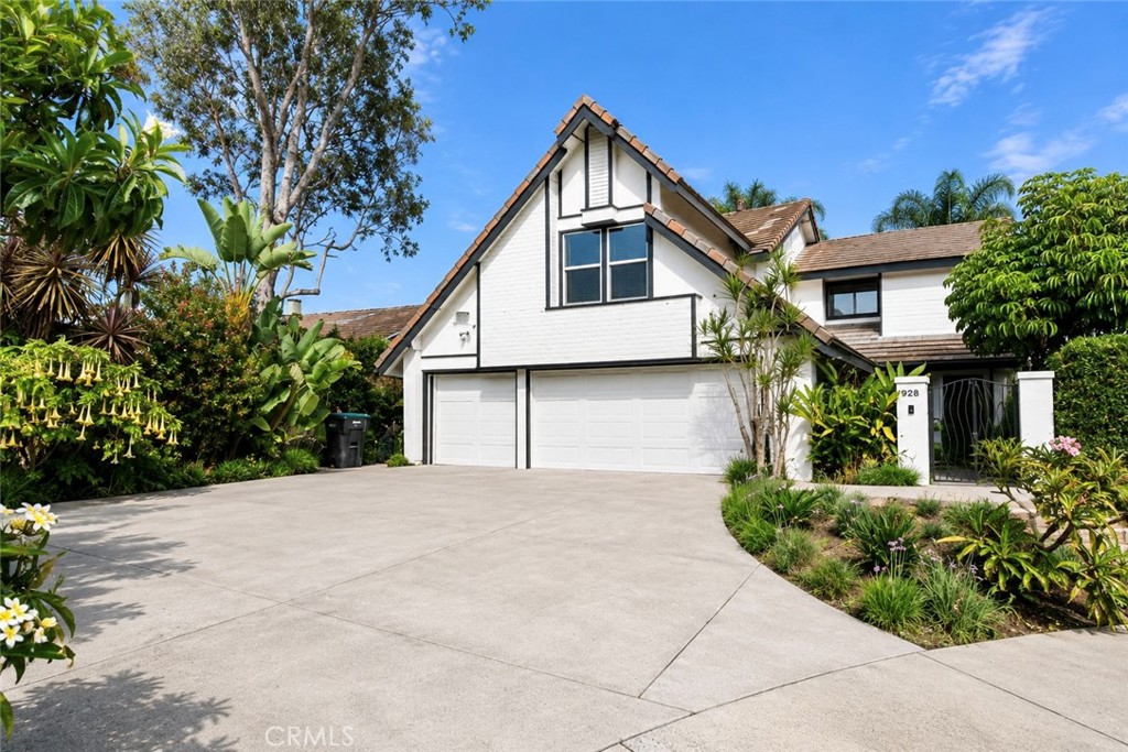 28 Cambridge Property Photo 1