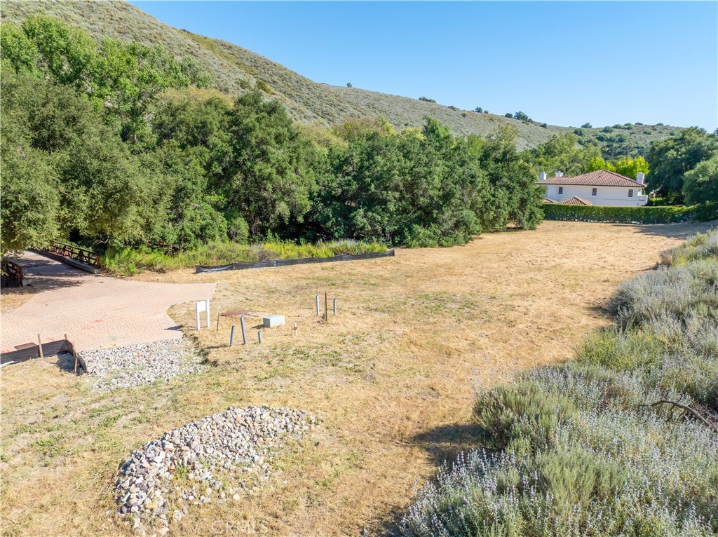 645 Lakeview Canyon Property Photo 3