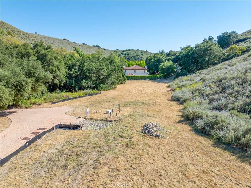 645 Lakeview Canyon Property Photo 4