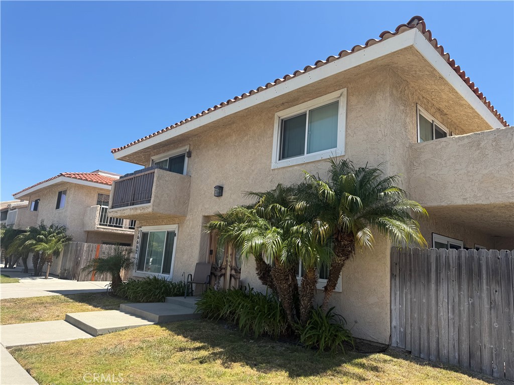 16662 Blanton Property Photo 4