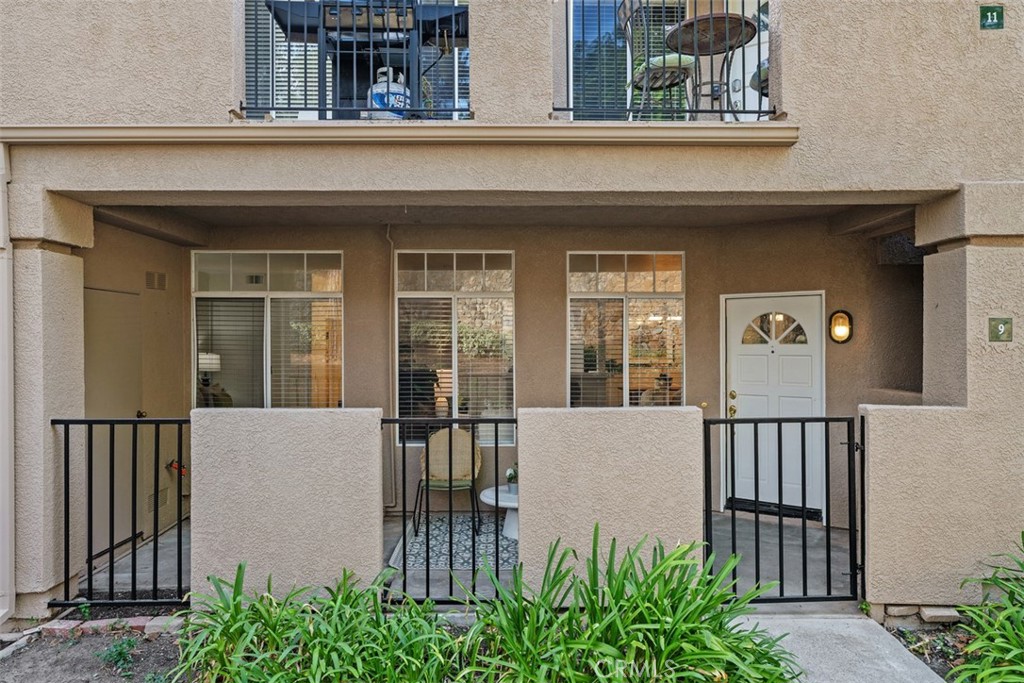 9 Cinnamon Teal Property Photo 1