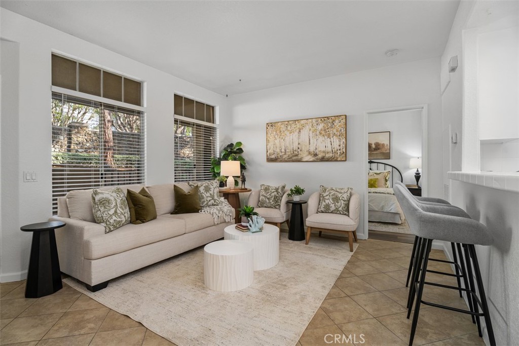 9 Cinnamon Teal Property Photo 5