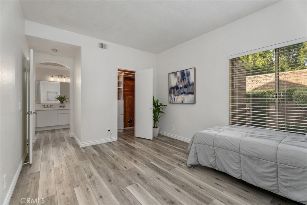 9 Cinnamon Teal Property Photo 16
