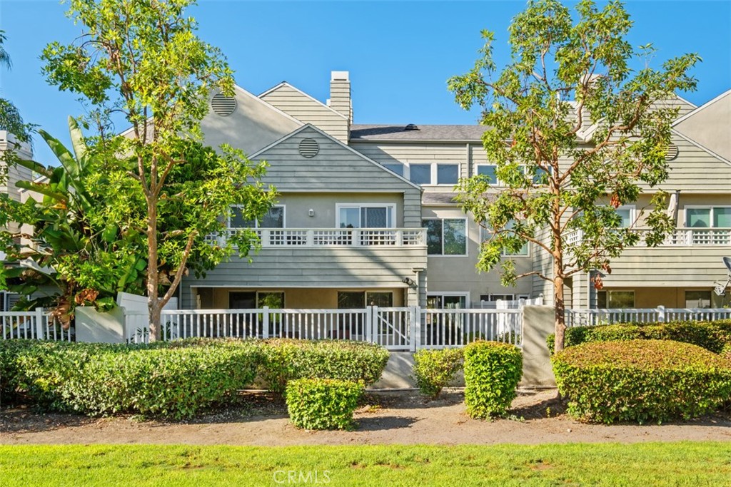 36 Rainwood Property Photo 1