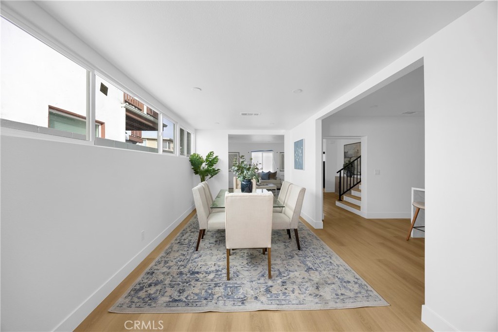 40 Claremont Property Photo 16