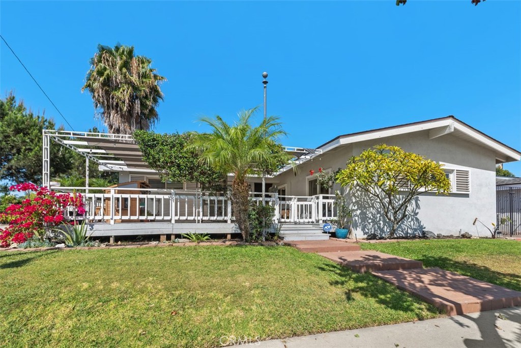 13543 Biola Property Photo 4