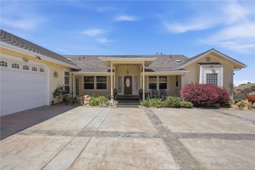 18211 Morgan Court Property Photo 3