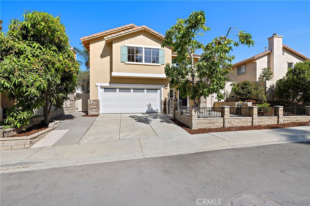 23 Amoret Property Photo 3
