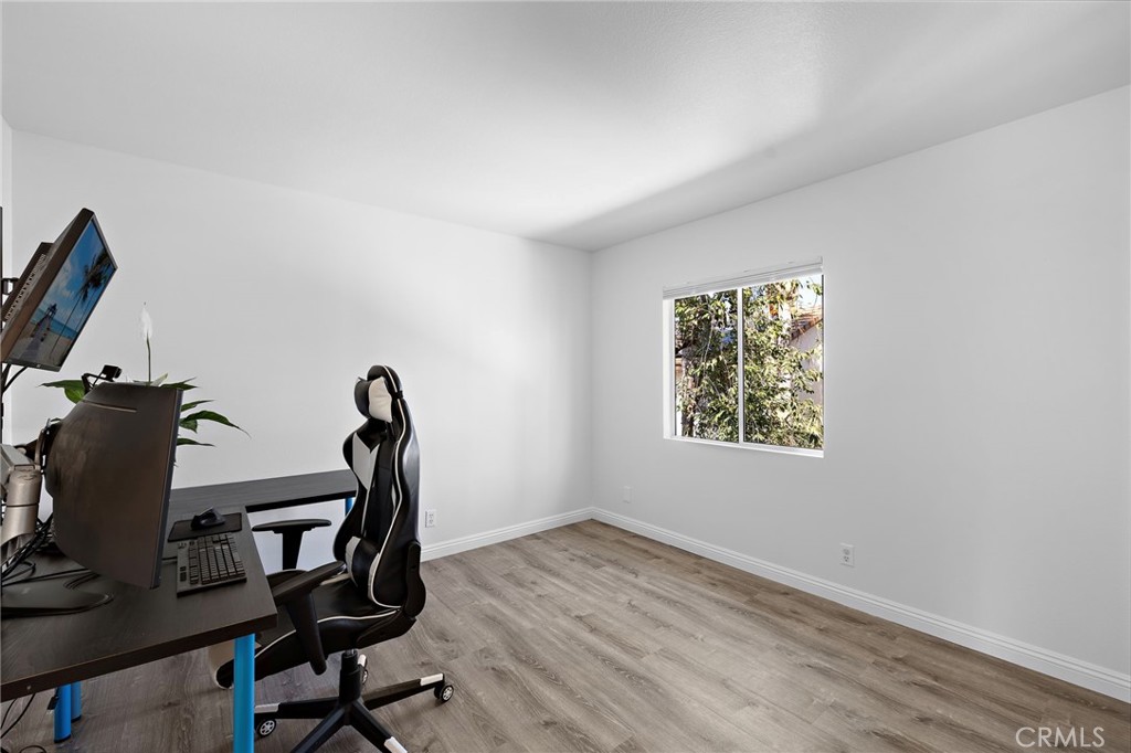 23 Amoret Property Photo 17
