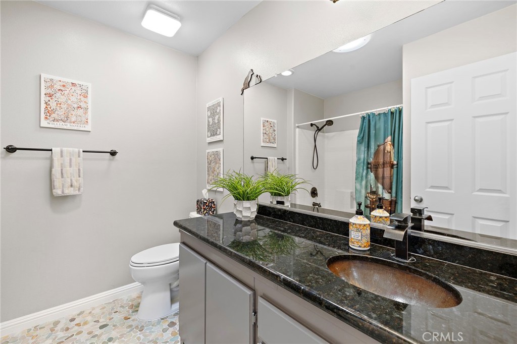 23 Amoret Property Photo 19