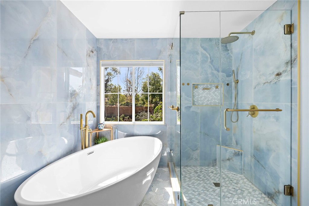 23 Amoret Property Photo 23