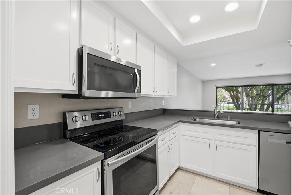 4114 Apricot Property Photo 14