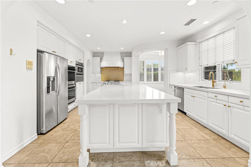 33 Rose Trellis Property Photo 25
