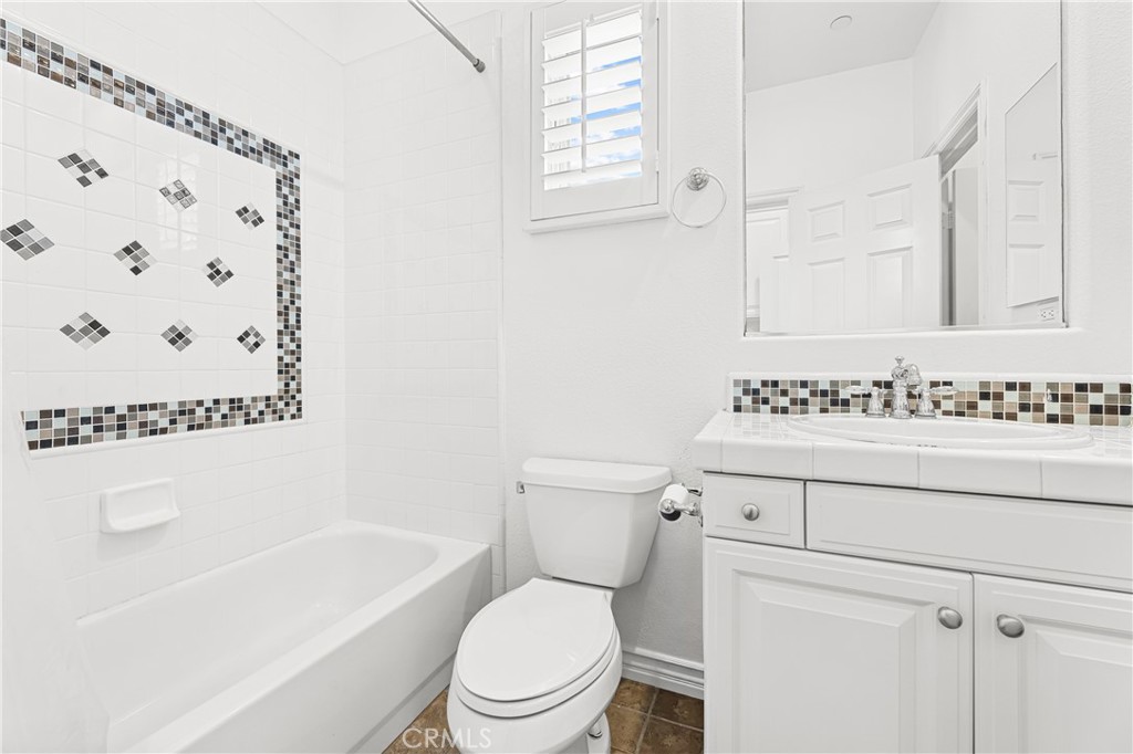 33 Rose Trellis Property Photo 40
