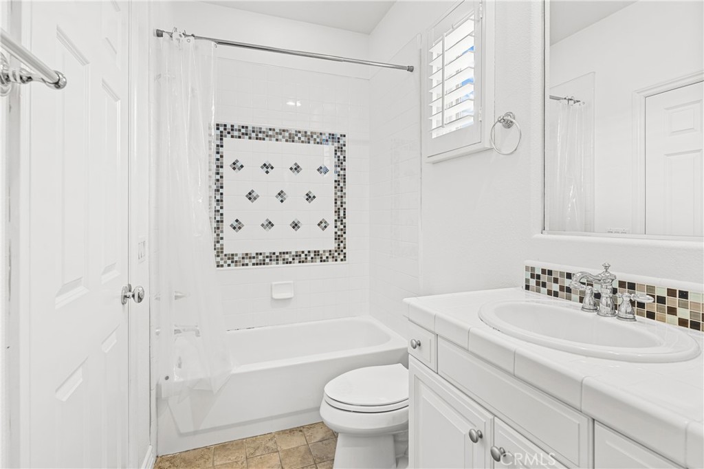 33 Rose Trellis Property Photo 42