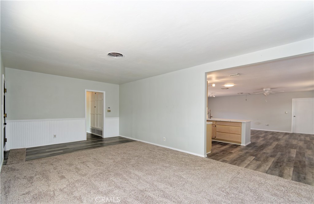 461 N Palm Property Photo 6