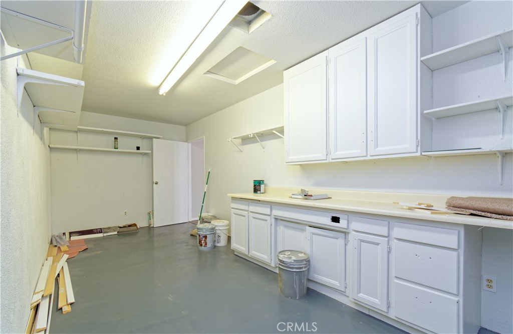 461 N Palm Property Photo 31