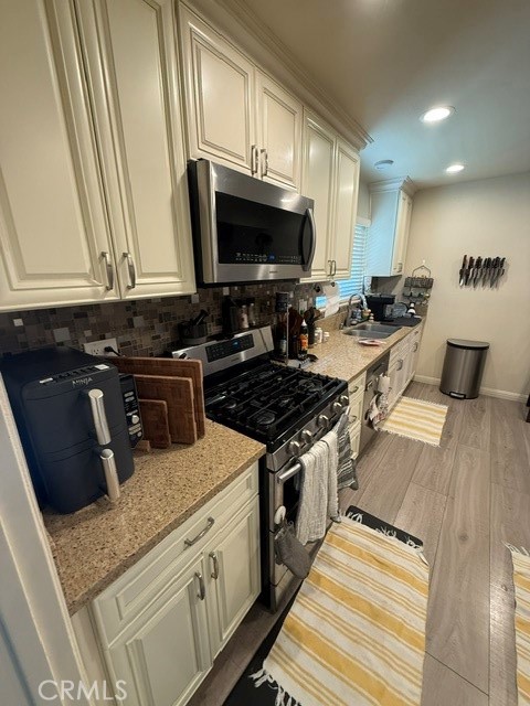 3045 Coolidge Property Photo 15