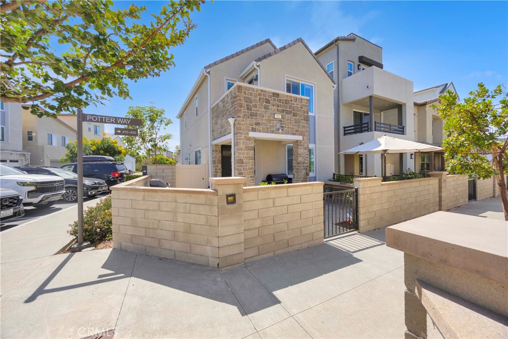 511 Sparrowhawk Way Property Photo 1