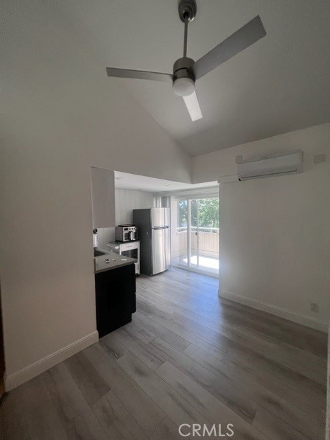 23541 Avenida La Caza Property Photo 12