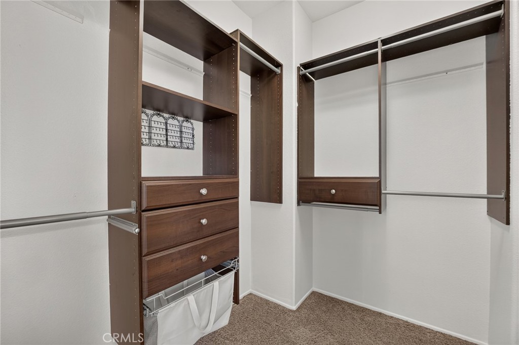 9424 Buttonwood Court Property Photo 25