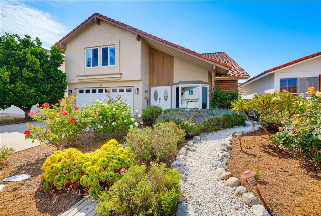14912 Mayten Property Photo 4