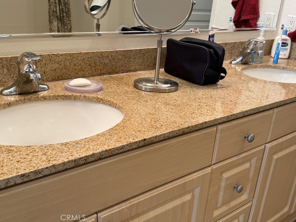 2341 Watermarke Place Property Photo 13