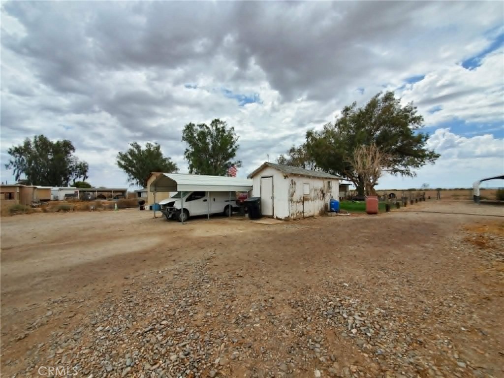 5631 Colorado River Road Property Photo 2