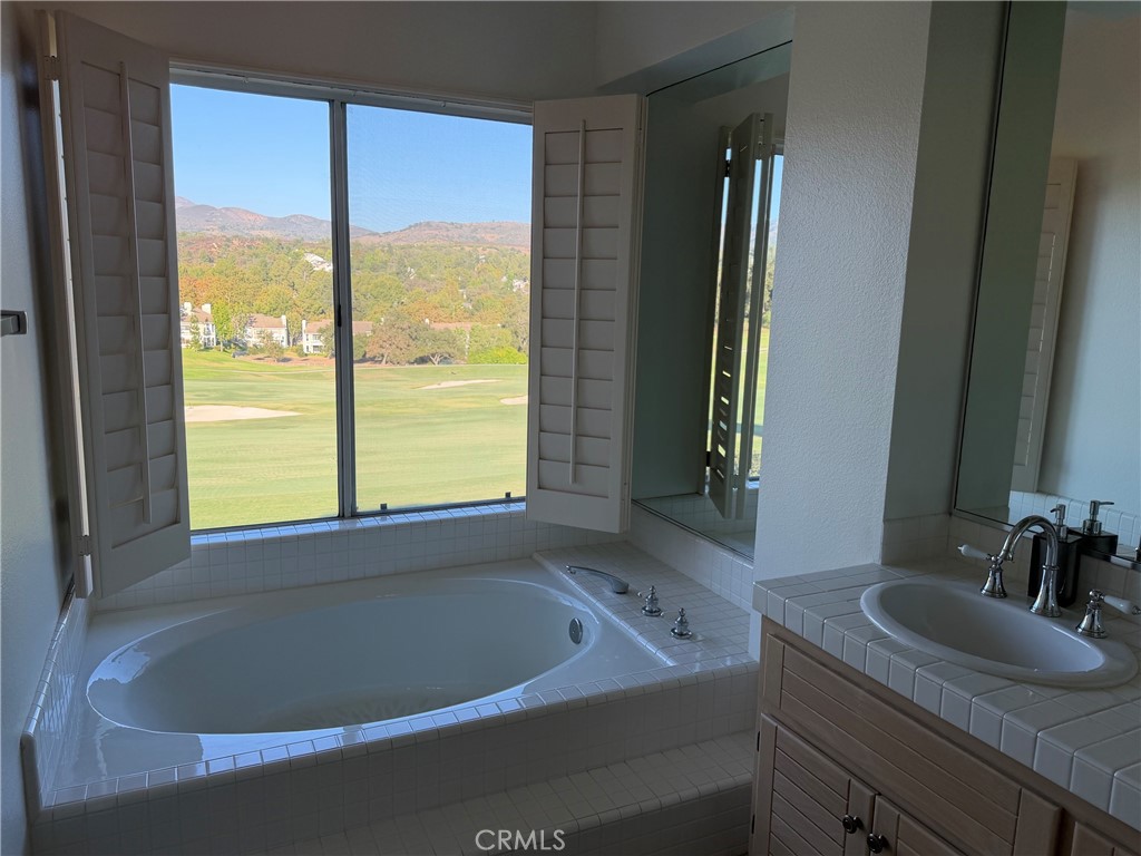 28 Via Candelaria Property Photo 8
