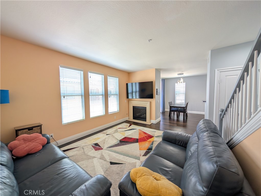 52 Marcilla Property Photo 3