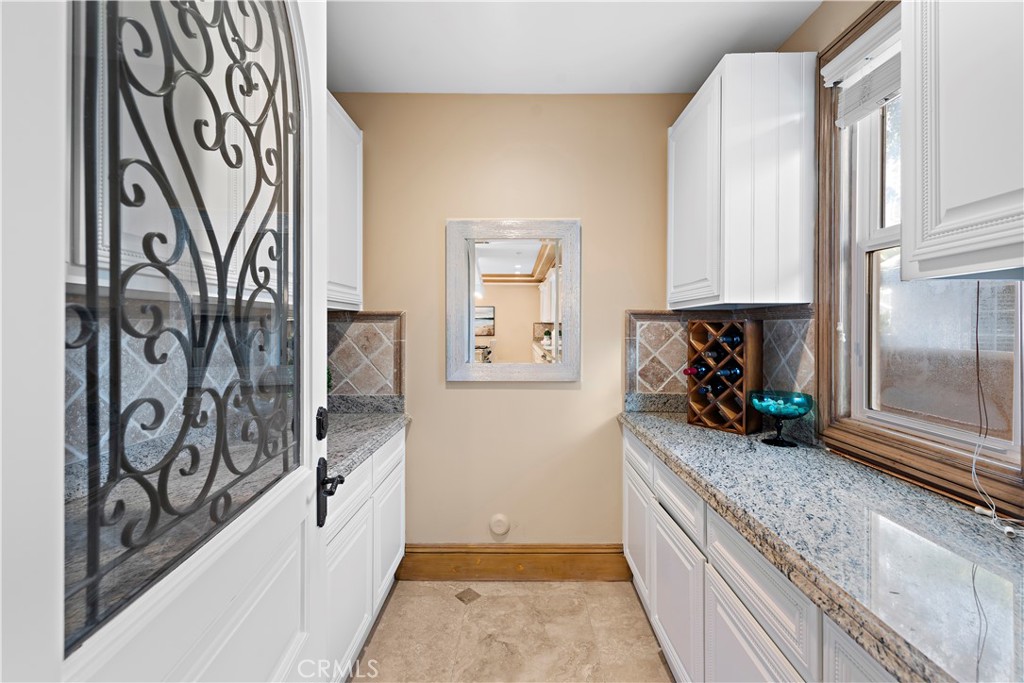 514 Westminster Property Photo 23