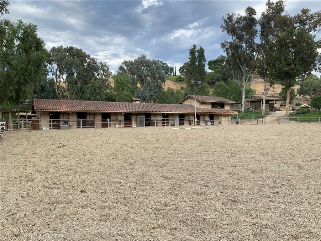 27532 Boothill Court Property Photo 74