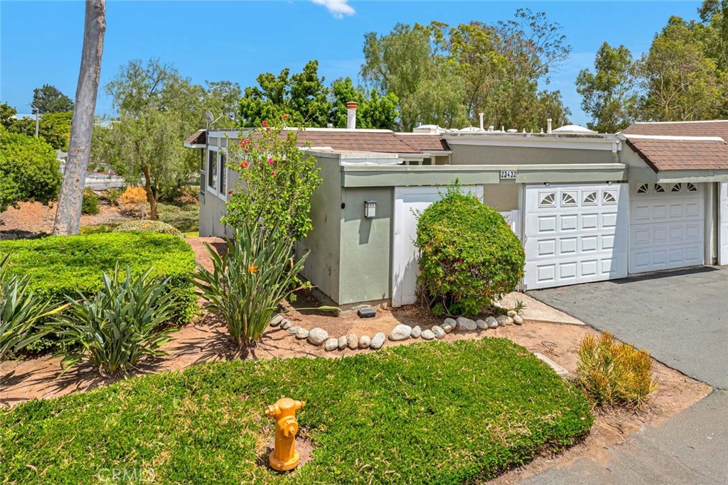 23432 Caminito Salado Property Photo 3