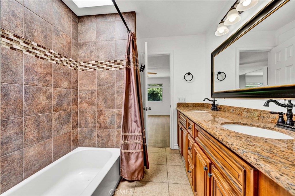 23432 Caminito Salado Property Photo 13