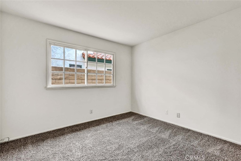 18922 Gregory Lane Property Photo 16