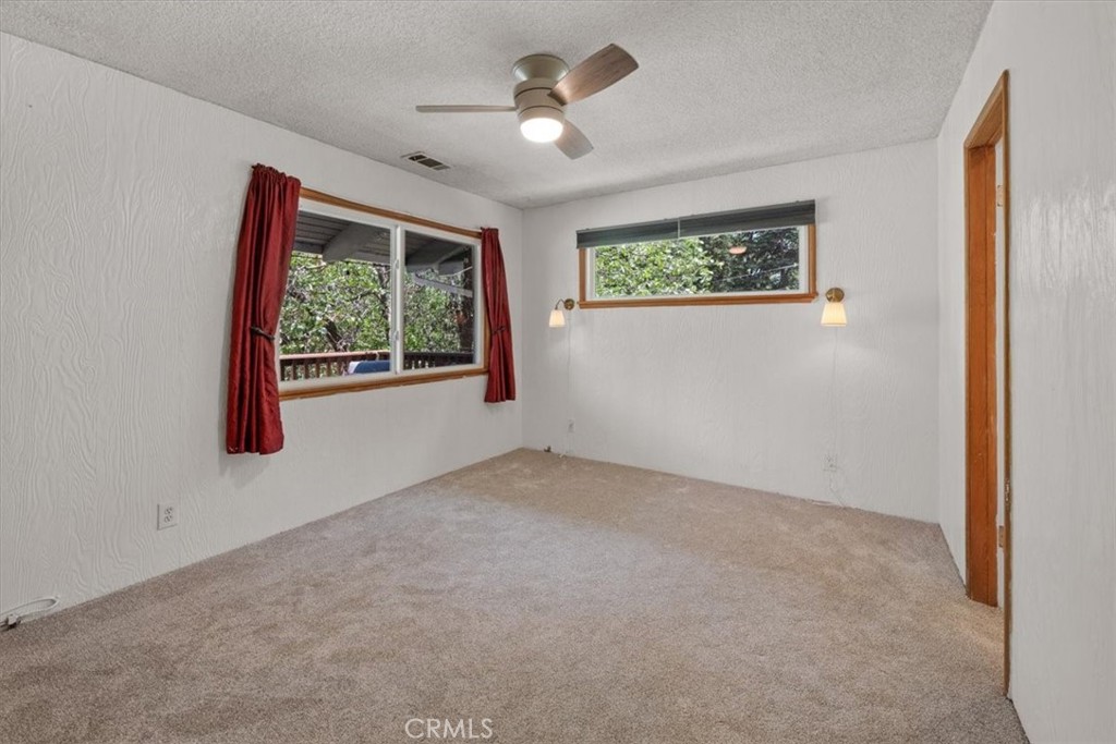 2170 Spring Oak Property Photo 15