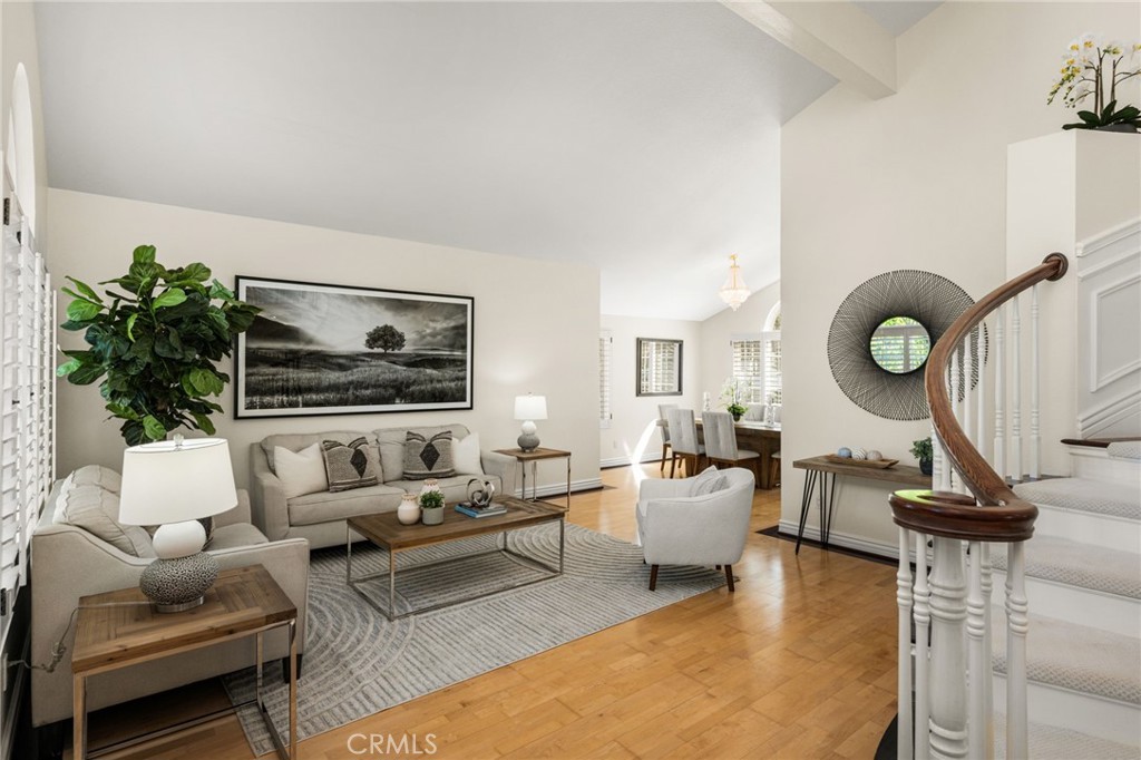26822 Sommerset Property Photo 11