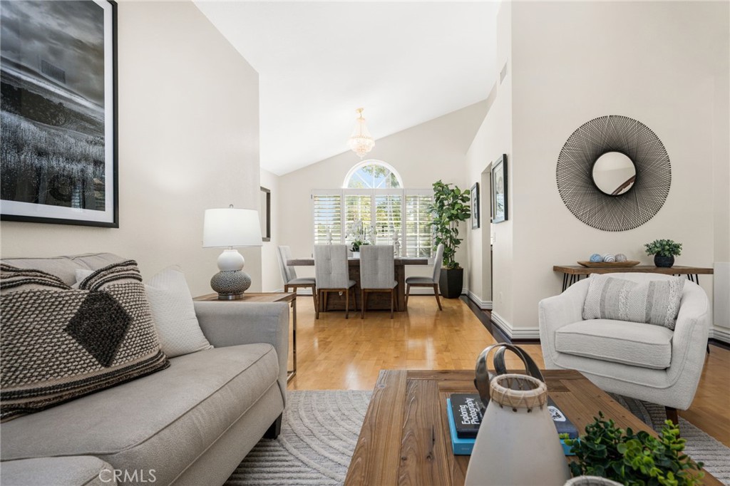 26822 Sommerset Property Photo 13
