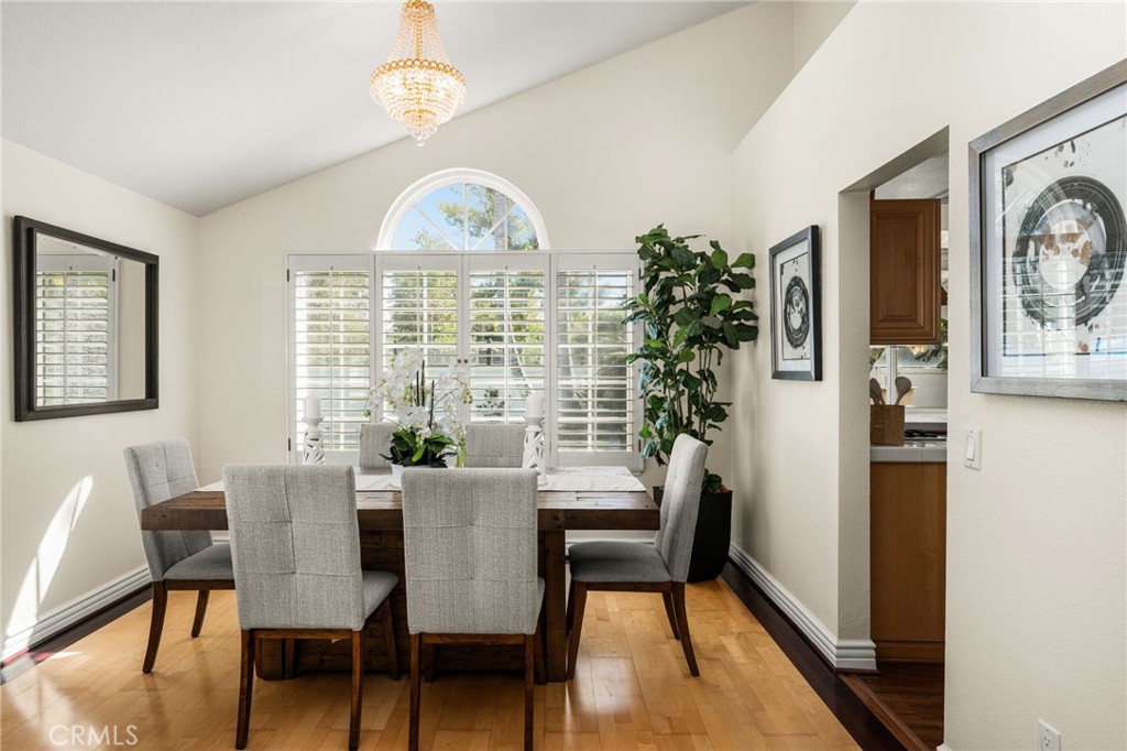 26822 Sommerset Property Photo 14